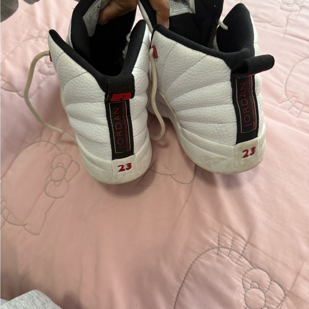 Jordan 12 - Picture 4 of 6